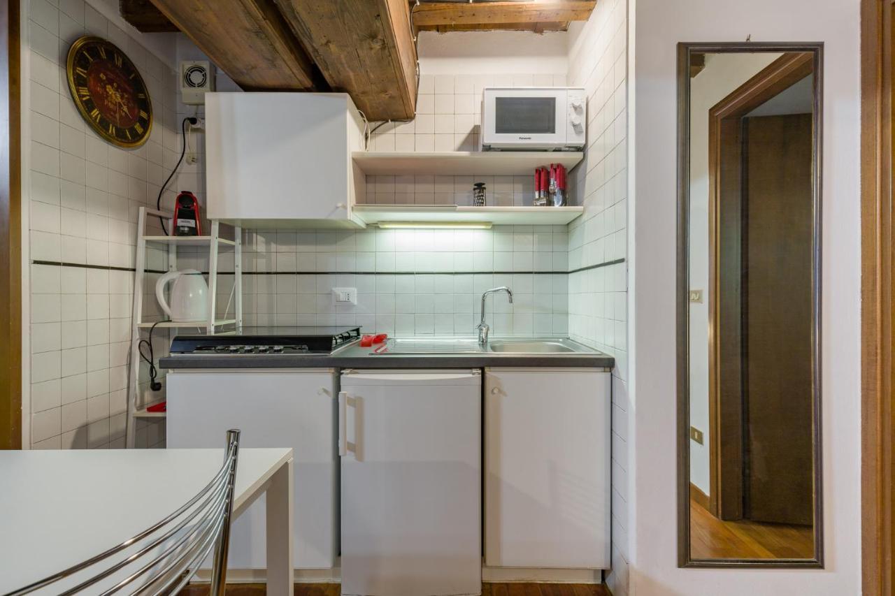 Leoncin D'Oro Apartment Verona Exterior photo